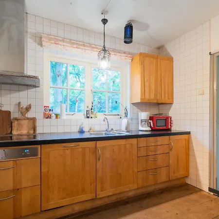 Beautiful Holiday In With Garden *